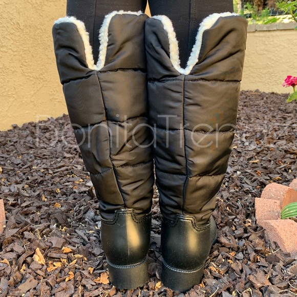 Black Nylon and PVC Sherpa Rain Boots - Picture 5 of 6